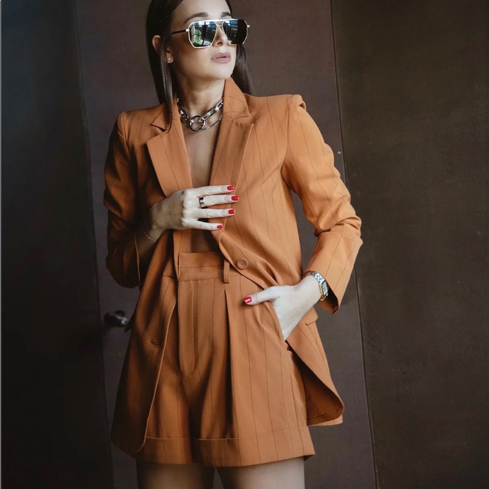 Danielle Bernstein Macy’s Set Everything Included - image 2